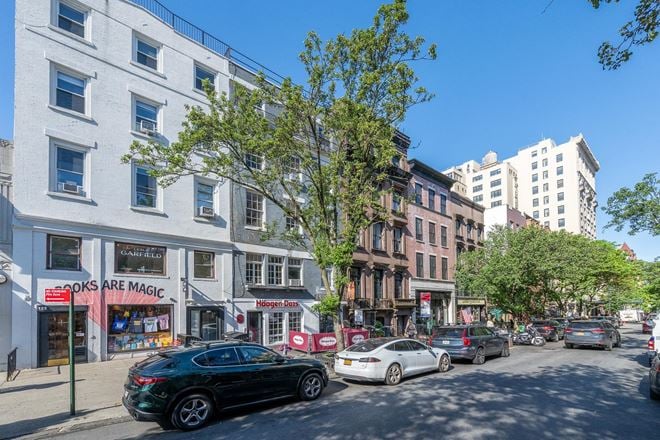 118-120 Montague Street