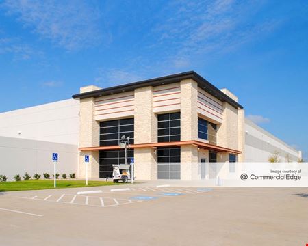Industrial space for Rent at 15001 Heritage Pkwy in Fort Worth