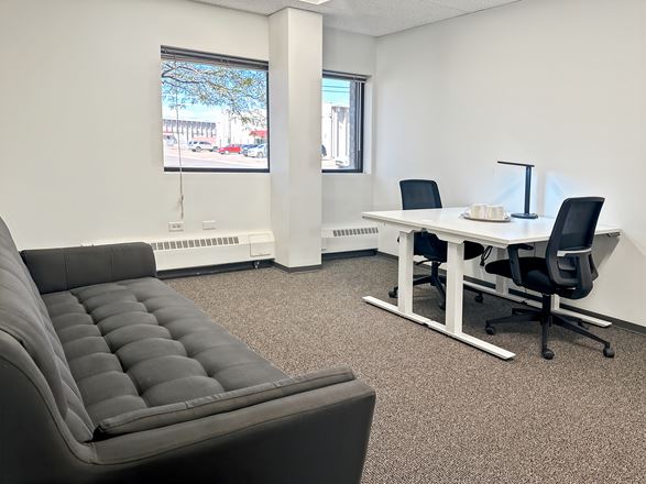 Regus - Denver- W 48th Ave