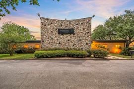 9941 Rowlett Rd