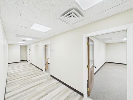 Office space for Sale at 2358 W 23rd St in Bellaire