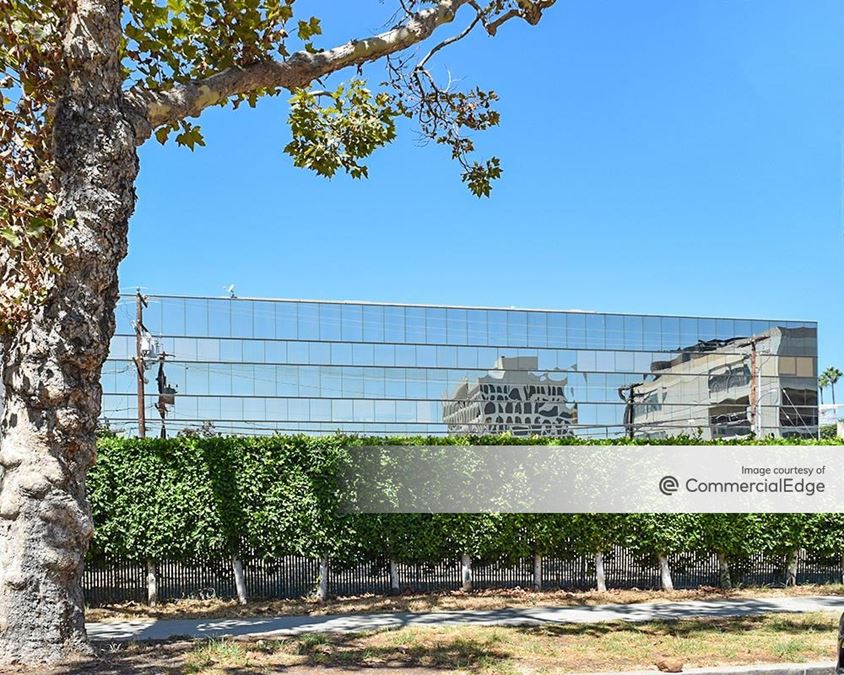 120 South Spalding Drive, Beverly Hills, CA | CommercialSearch