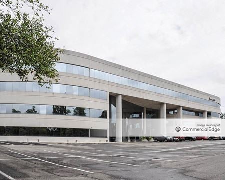 Photo of commercial space at 395 North Service Road in Melville