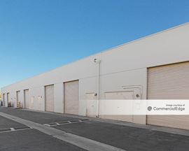 Alamitos Business Center