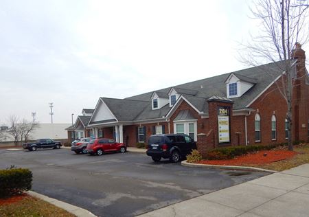 Office space for Sale at 2104 East 11 Mile Road in Warren