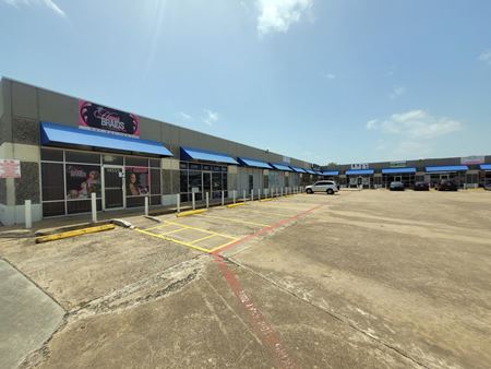 Retail space for Rent at 14555-14589 Main Street in Houston