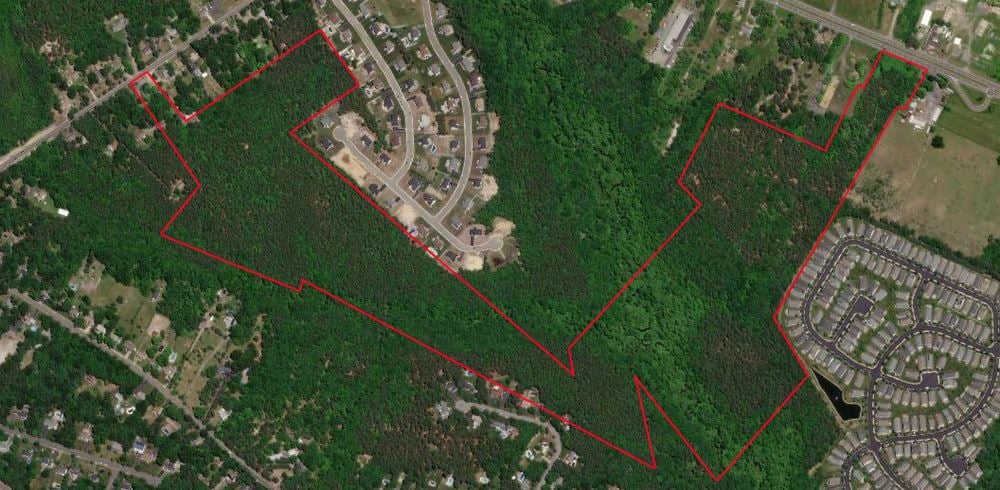 ±97.5 AC Commercial Land (±50 AC Usable)