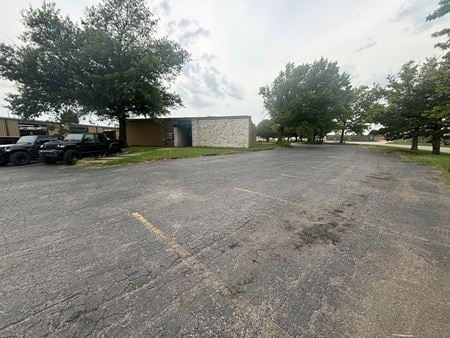 Photo of commercial space at 777 North Redbud Avenue in Broken Arrow