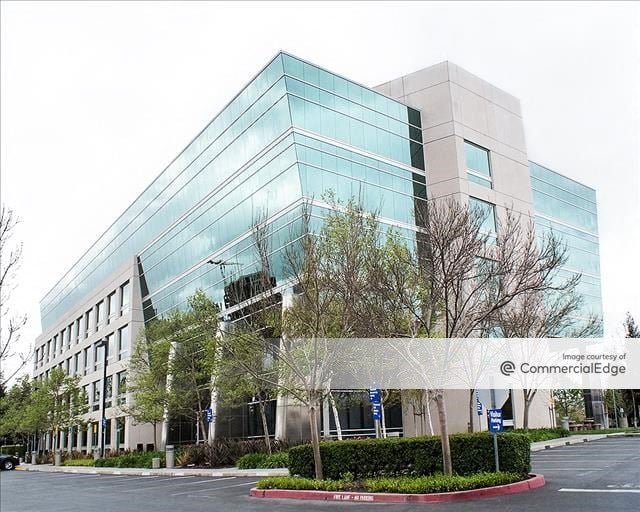 River Corporate Center 373 West Julian Street 373 West Julian