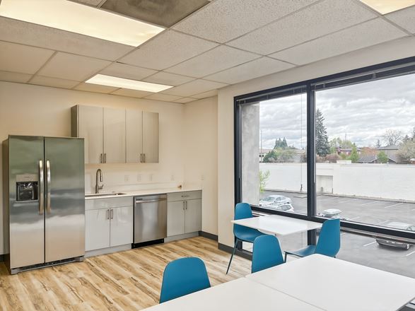 Regus - Portland - SE 98th Ave