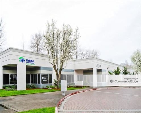 Blackriver Corporate Park - 560-620 Naches Avenue SW