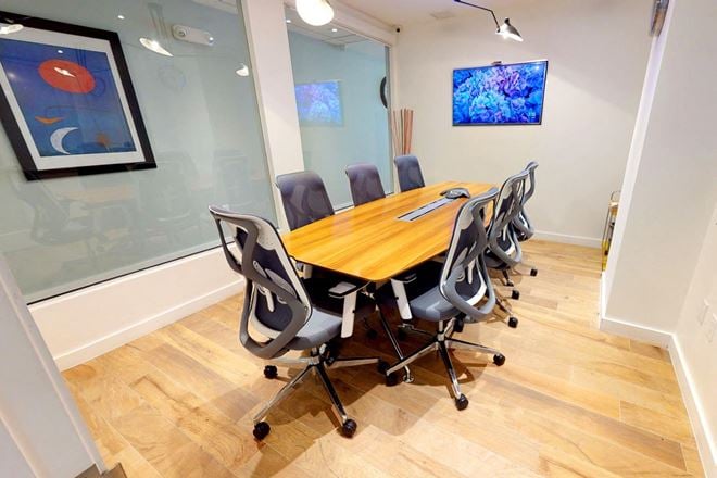 Iconic Workspaces - Chase