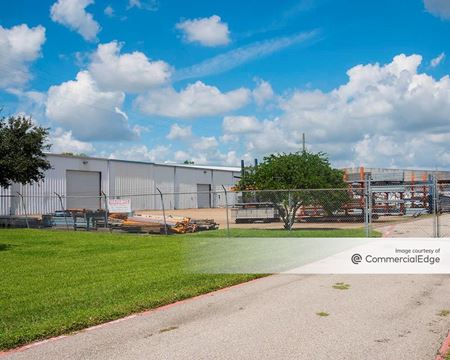 Industrial space for Rent at 8101 Fite Road in Pearland