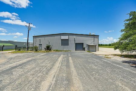 Industrial space for Rent at 101 Piper Ln in Spicewood