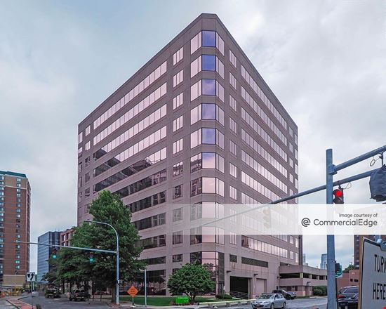 10 Bank Street