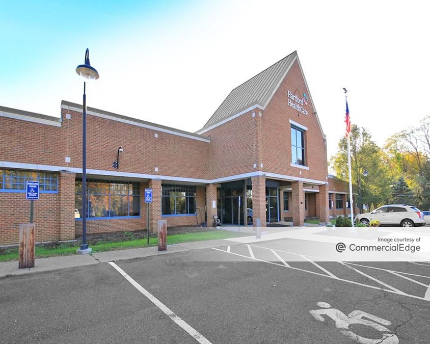 129 Patricia M Genova Drive, Newington, CT 06111