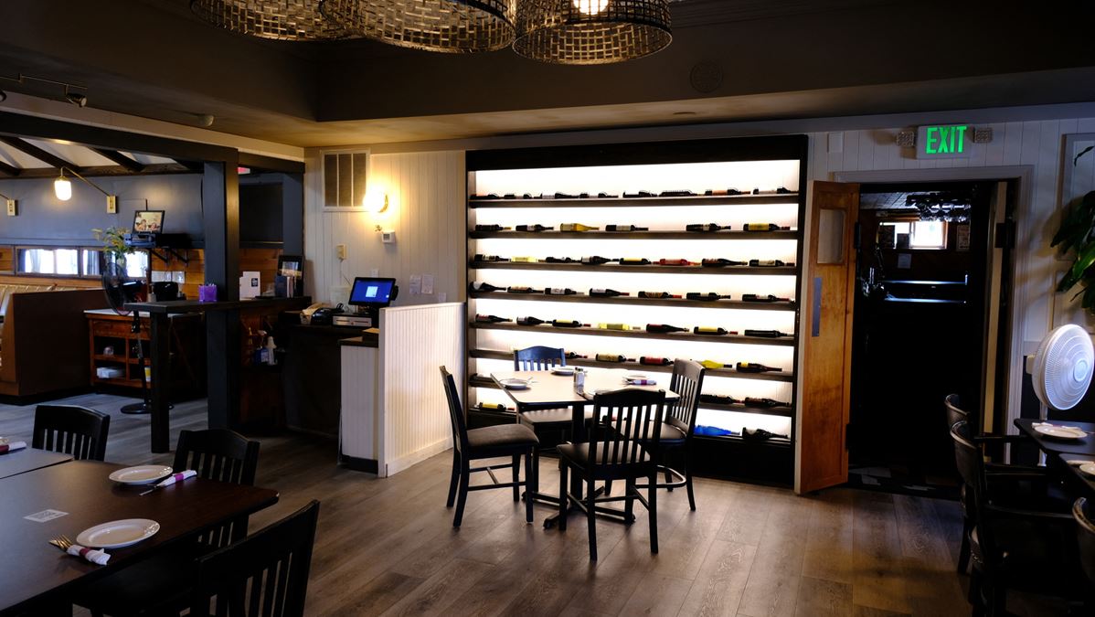 Warren Restaurant, Single Family, and 2 Lots For Sale! 311