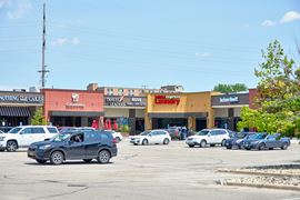 Barlow Plaza