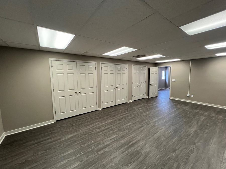 222 Hereford Rd