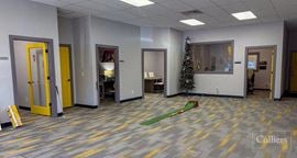 ±7,300-SF Single-Story Commercial Building with Excellent Visibility