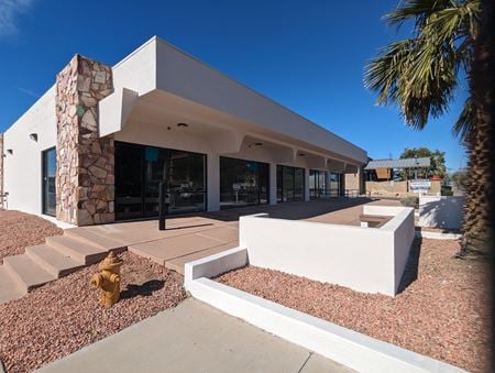 Retail space for Rent at 1302 N Scottsdale Rd in Scottsdale