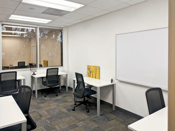 Regus - San Diego - Via del Campo
