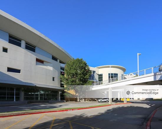 The Parks Mall at Arlington, 3811 South Cooper Street, Arlington