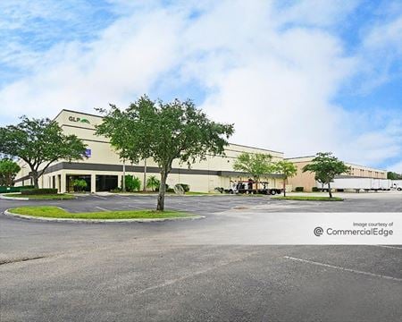 Industrial space for Rent at 915 Chad Lane in Tampa