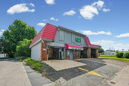 Retail space for Sale at 3562 Lagrange St in Toledo