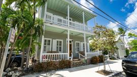 Southernmost Inn
