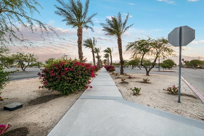 ± 63,909 SF Investment Opportunity