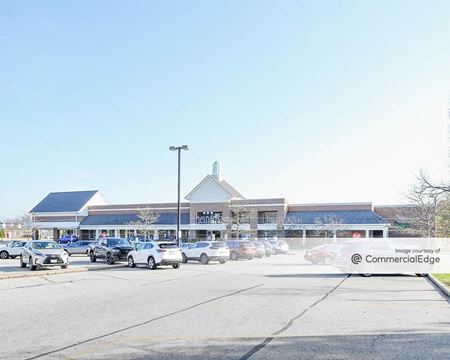 Retail space for Rent at 10049 Darrow Road in Twinsburg