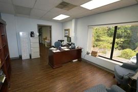 1136 Grove Rd