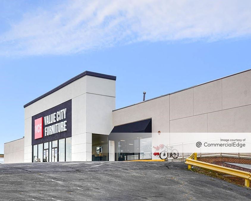 7500 Brookpark Road, Cleveland, OH Retail Building