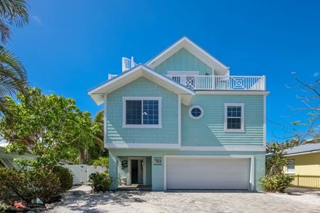 Other space for Sale at 703 North Bay Boulevard in Anna Maria