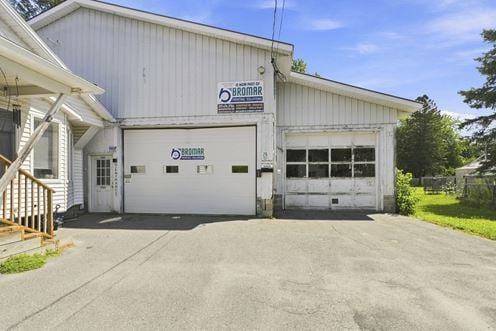 25 Parlin St