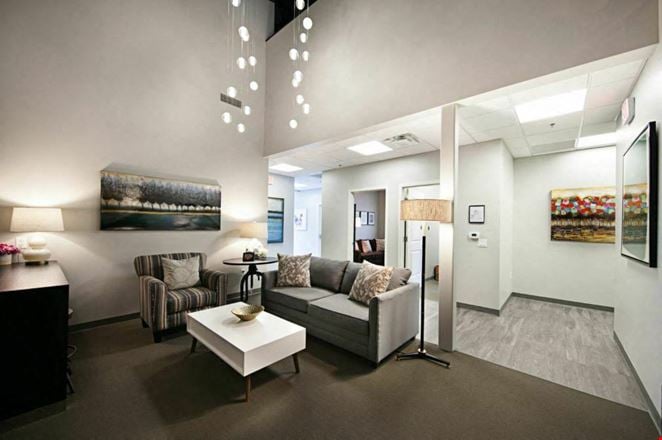 2045 S Vineyard, Bldg 2E, Ste 136