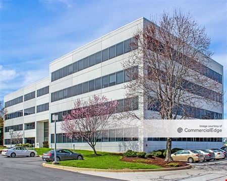 Commercial space for Rent at 111 Continental Drive in Newark