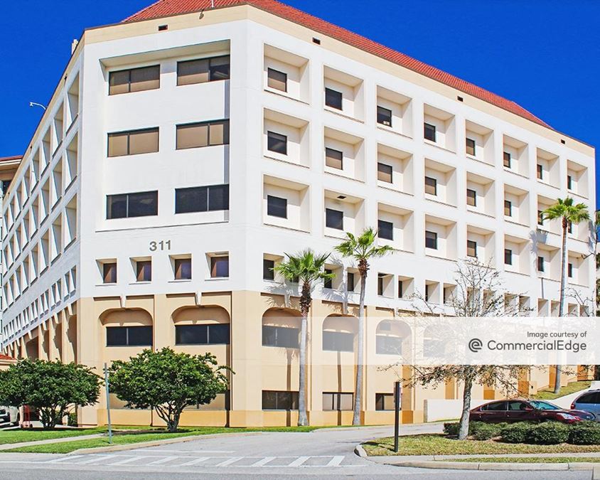 Halifax Health Medical Center of Daytona Beach - Professional Building
