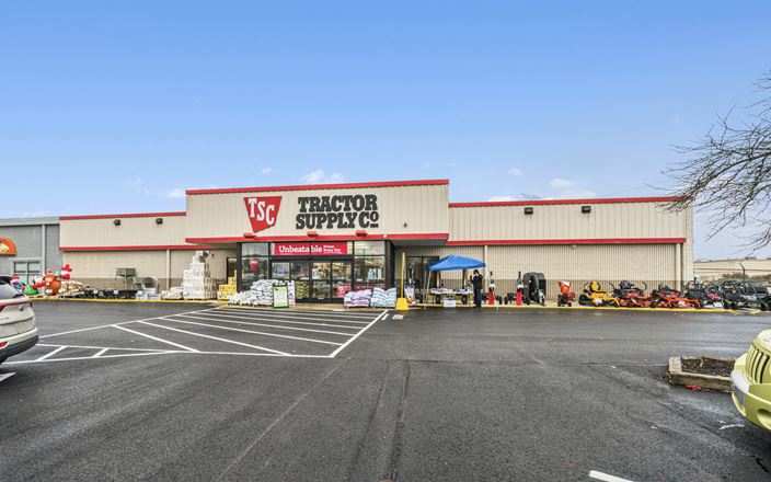 Amherst Plaza Shopping Center