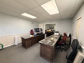 Office in Eagle Lake