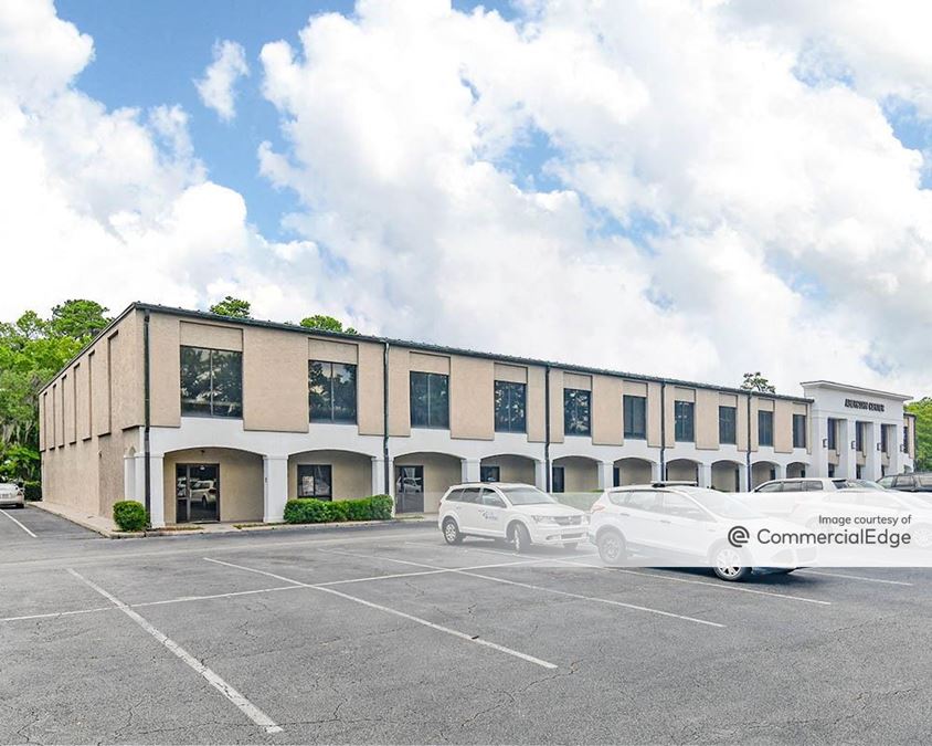 6555 Abercorn Street, Savannah, GA 31405