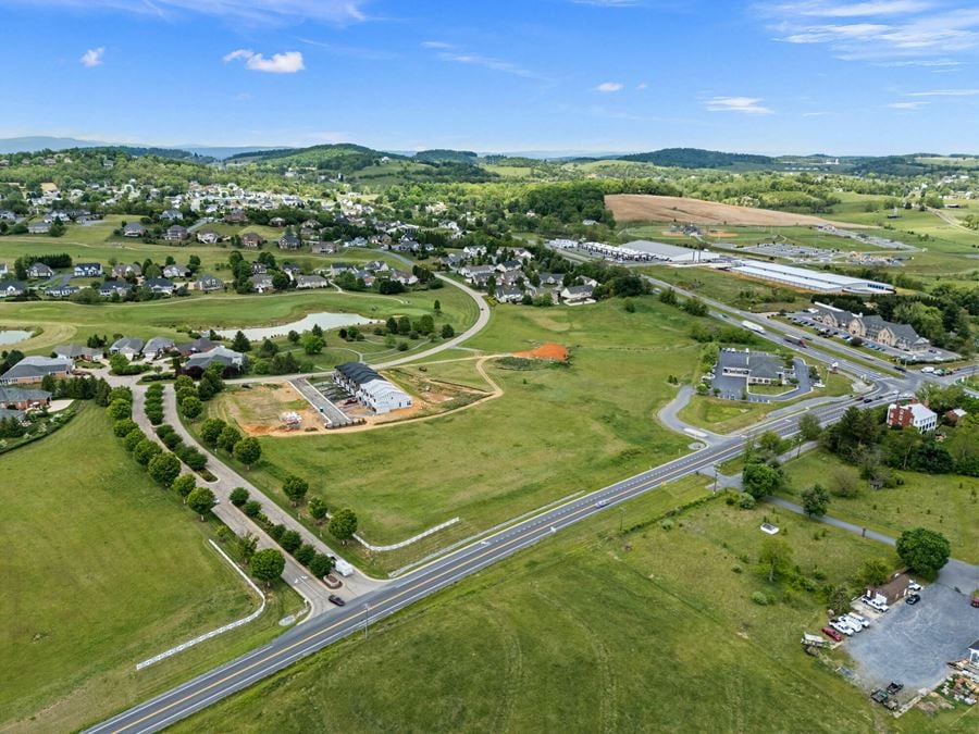 PRIME COMMERCIAL PARCEL OFF MAJOR CORRIDOR