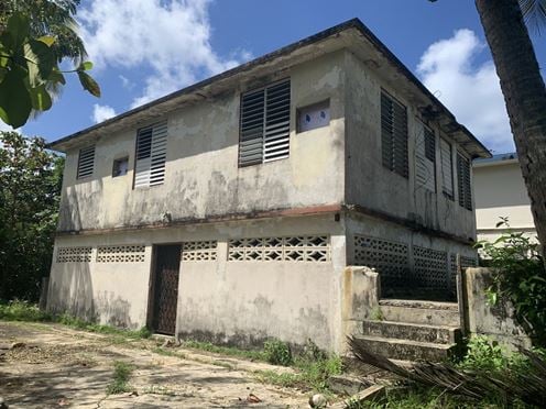 Redevelopment Opportunity in Cerro Gordo Beach