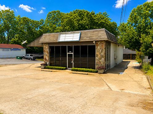 2503 Manchester Expressway