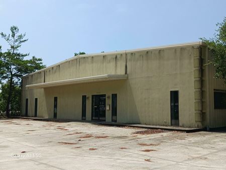 Industrial space for Sale at 17743 Ashley Dr. in Panama City Beach