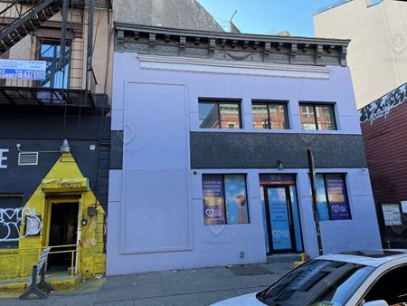 902 Broadway | 712 SF Vacant Retail Building for Sale - Brooklyn