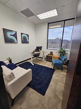 Beach Walk Office Suites - Beach Walk Coworking & Office Space