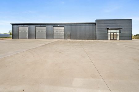 Photo of commercial space at 13150 Coulter S in Amarillo