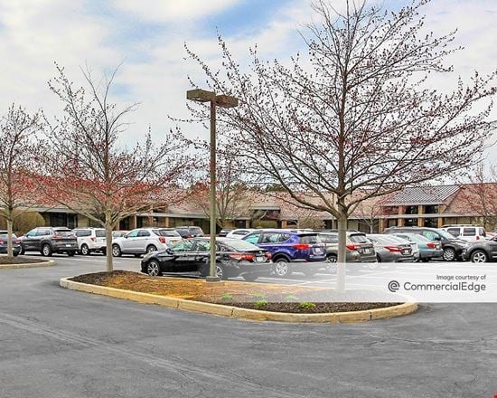 Lehigh Valley Corporate Center - 1655 Valley Center Pkwy